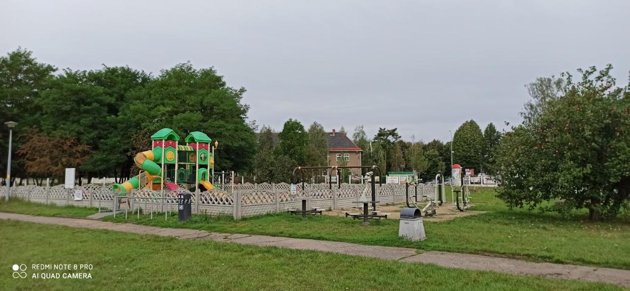 Magdalenka Appartement Legnica Buitenkant foto